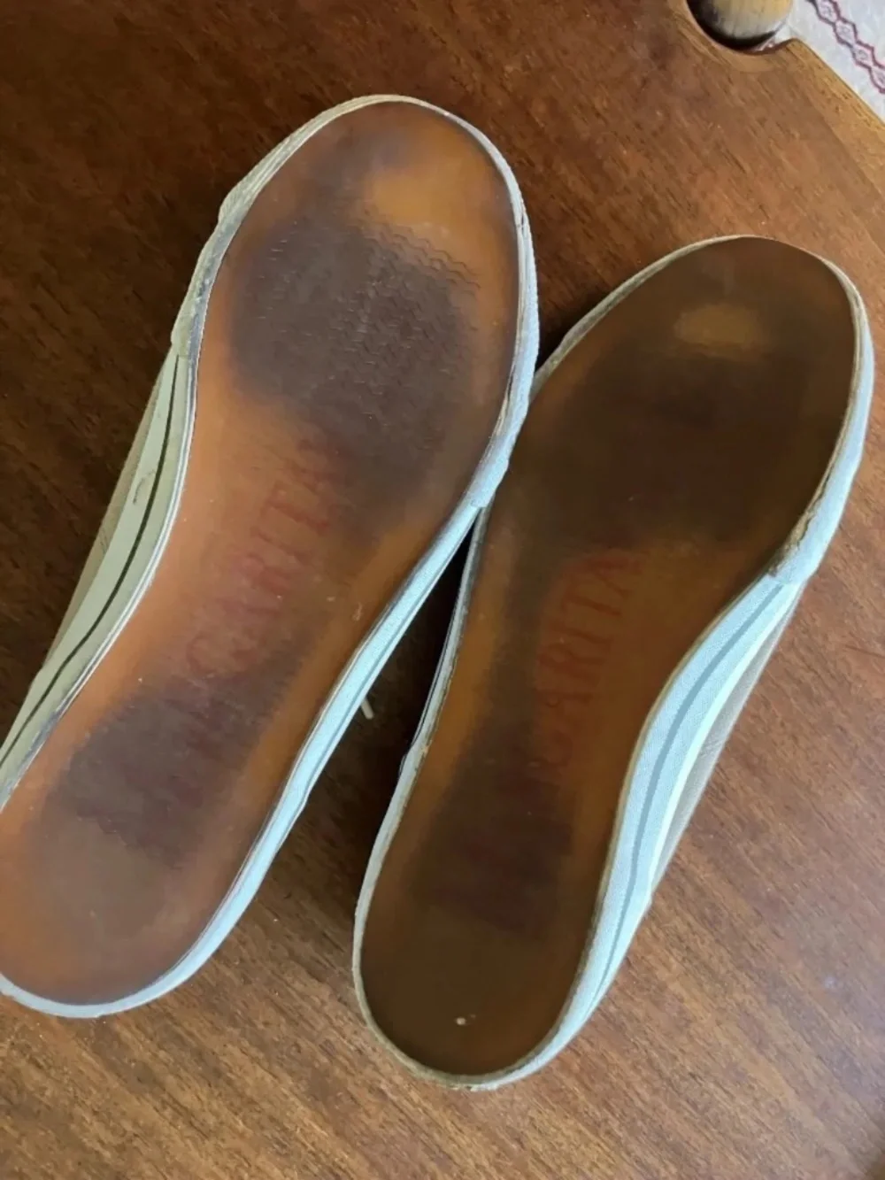 Margaritaville Tan Canvas Sneakers with White Toe S9/Men's